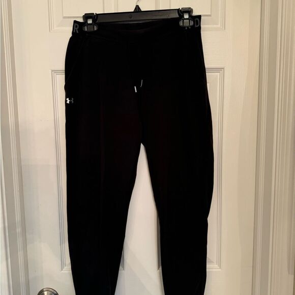 Under Armour Black Joggers - Picture 1 of 4